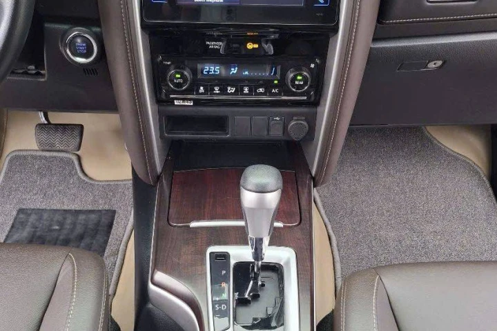 Toyota Fortuner 2019