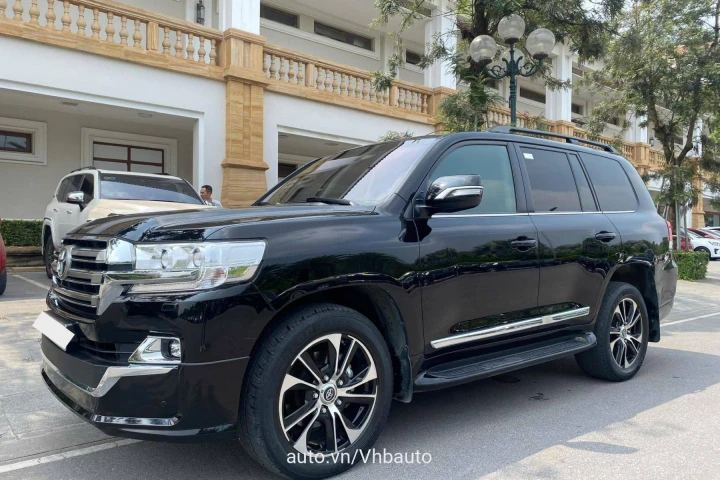 Toyota Land Cruiser 2020