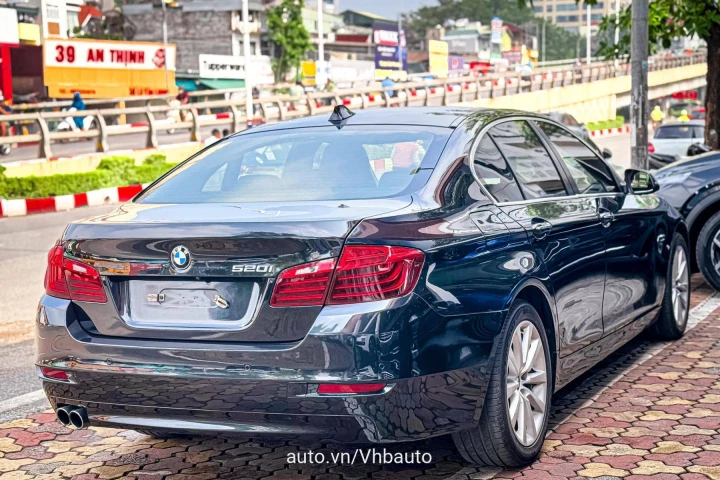 BMW 5 Series 2016