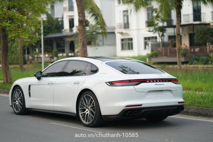 Porsche Panamera 2020