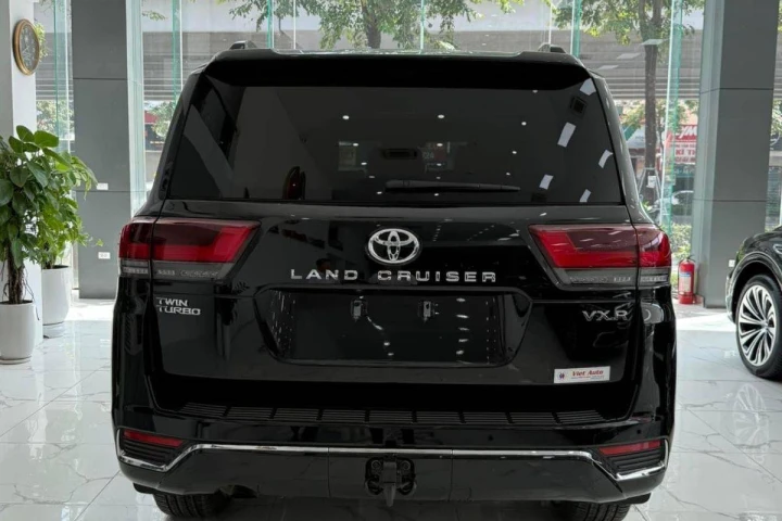 Toyota Land Cruiser 2024