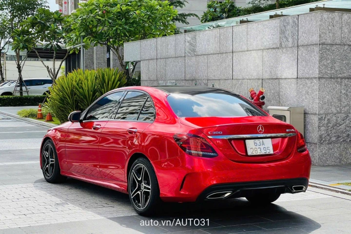 Mercedes-Benz C-Class C300 2020