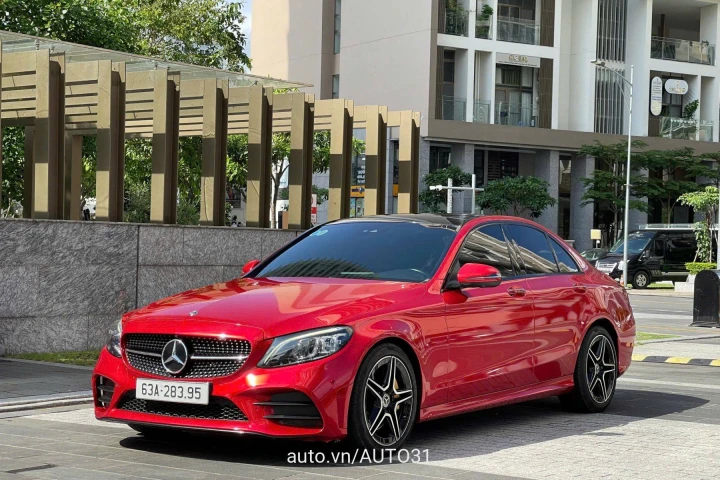 Mercedes-Benz C-Class C300 2020