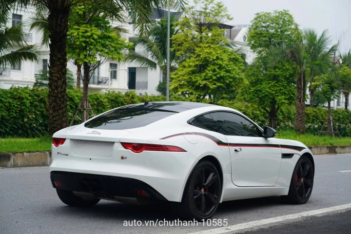 Jaguar F-Type 2014