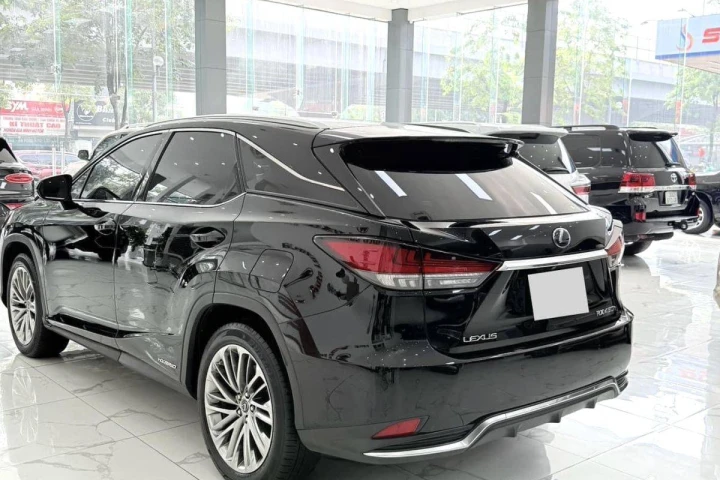 Lexus RX 2021