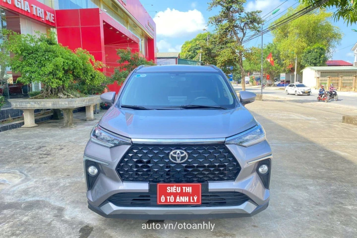 Toyota Veloz Cross CVT 2022