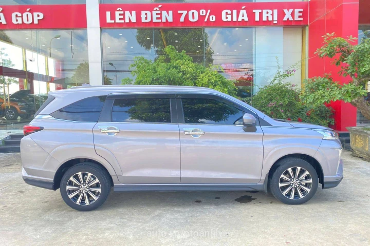 Toyota Veloz Cross CVT 2022