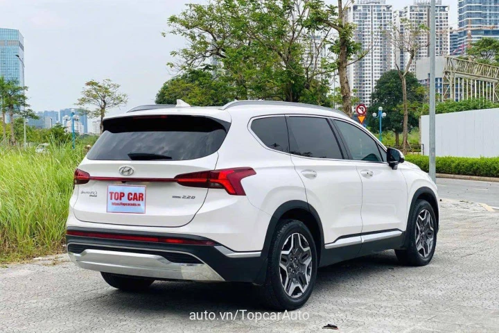 Hyundai Santa Fe 2022