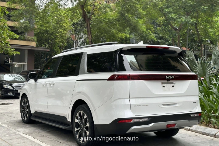 Kia Carnival 2023