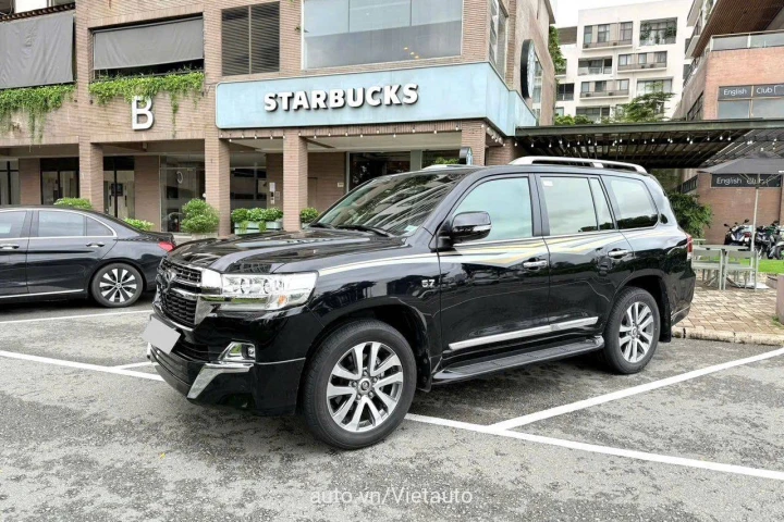 Toyota Land Cruiser 2021