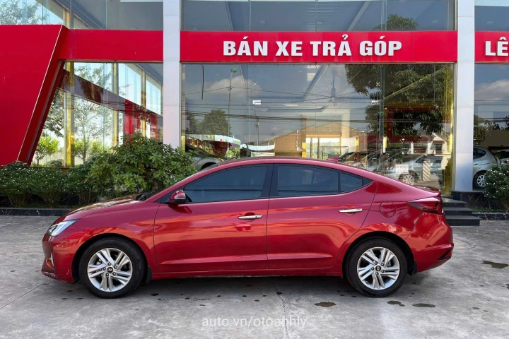 Hyundai Elantra 1.6 AT 2020