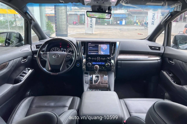 Toyota Alphard 2021