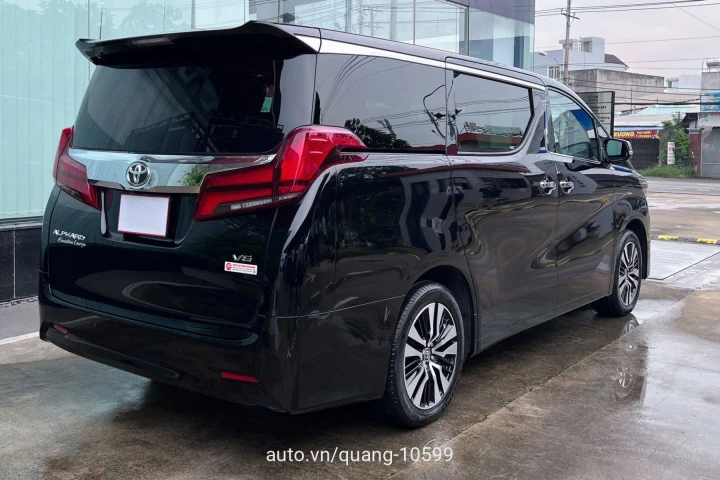 Toyota Alphard 2021