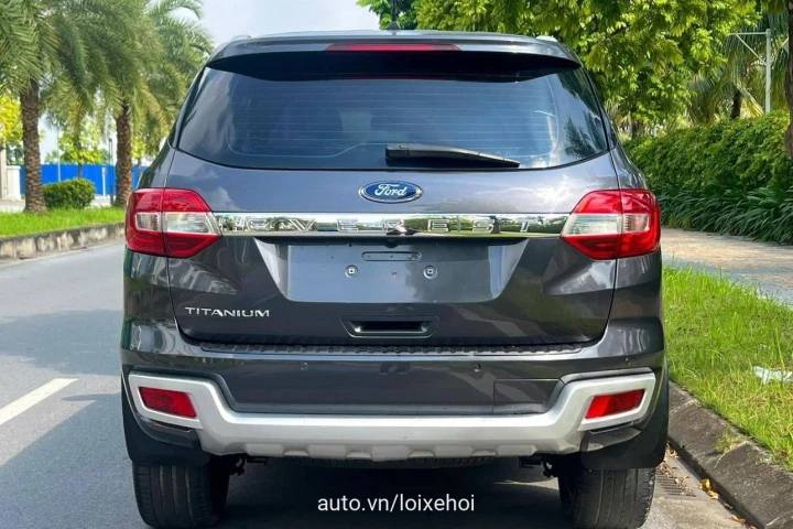 Ford Everest 2019