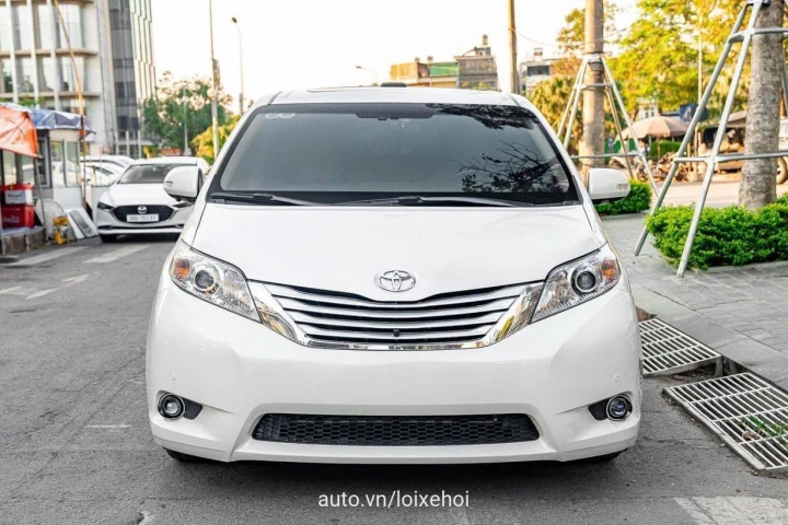 Toyota Sienna 2013