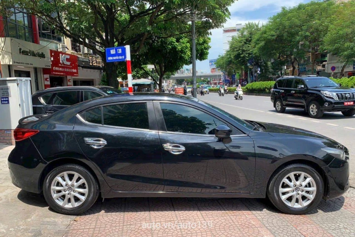 Mazda 3 2019