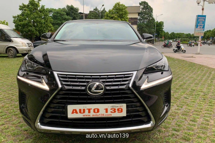 Lexus NX 2018