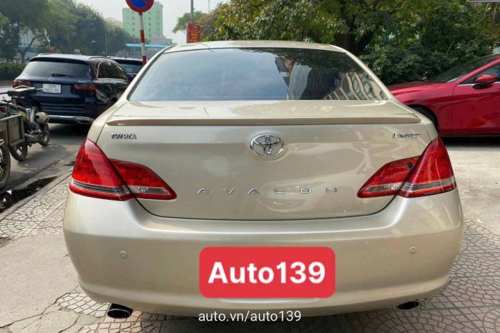 Toyota Avalon 2006