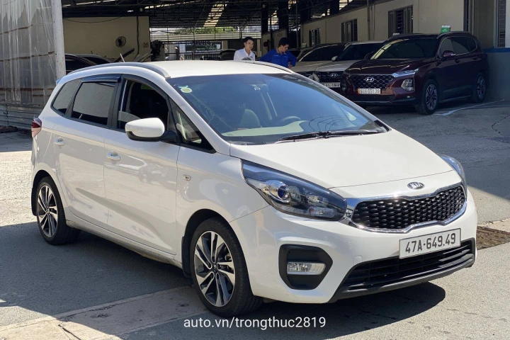 Kia Rondo 2022