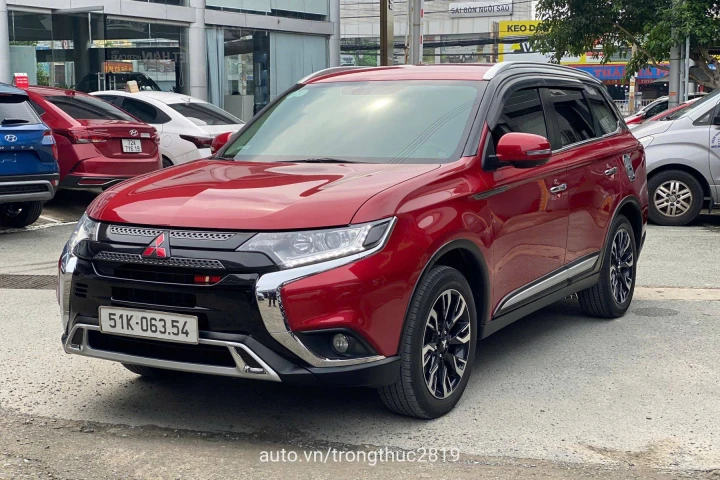 Mitsubishi Outlander 2021