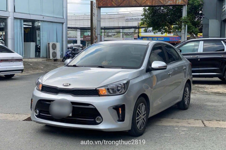 Kia Soluto 2021