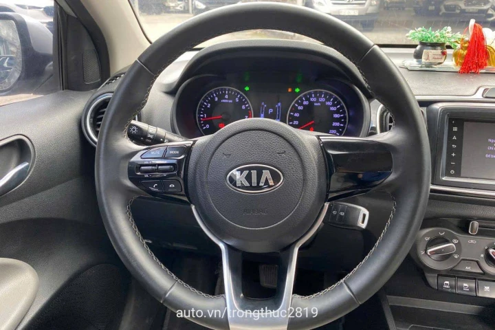 Kia Soluto 2021