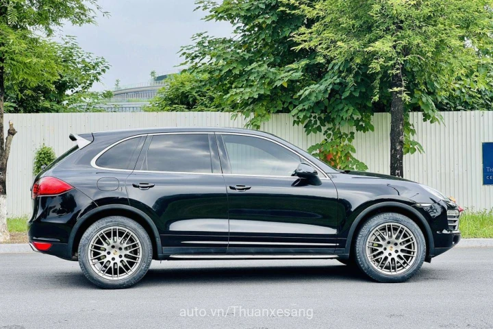 Porsche Cayenne 2014