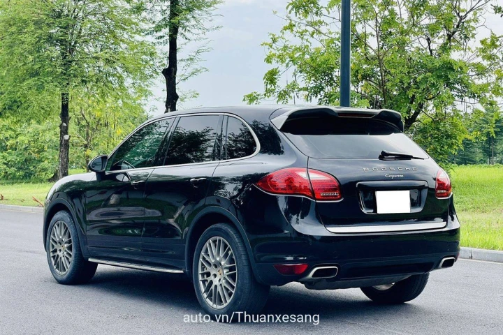 Porsche Cayenne 2014