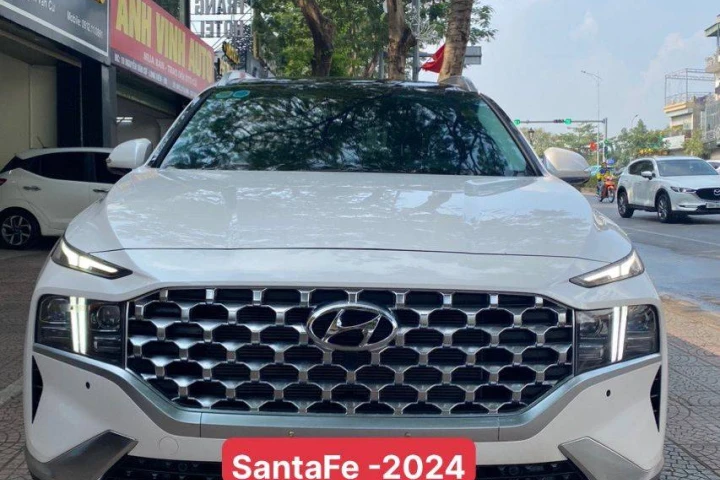 Hyundai Santa Fe 2024