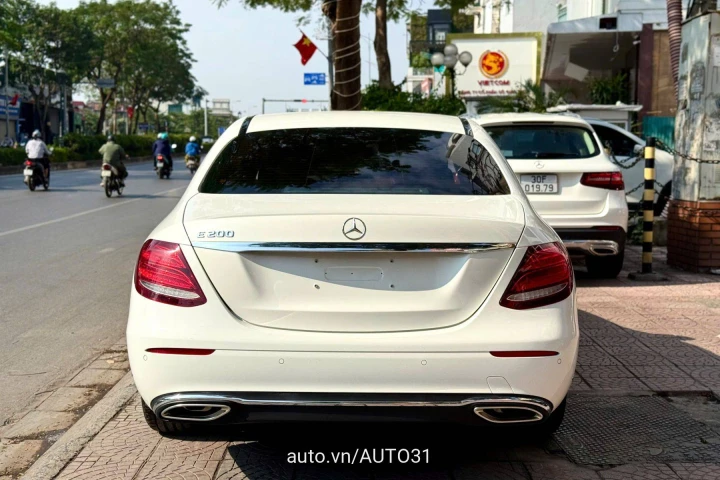 Mercedes-Benz E-Class 2018