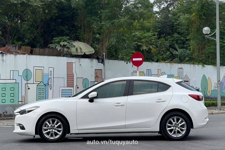 Mazda 3 2019