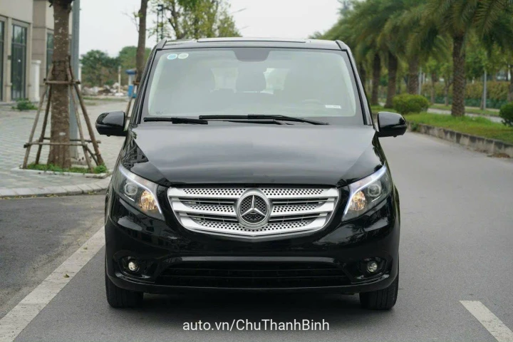 Mercedes-Benz V-Class 2015