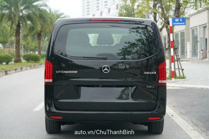 Mercedes-Benz V-Class 2015