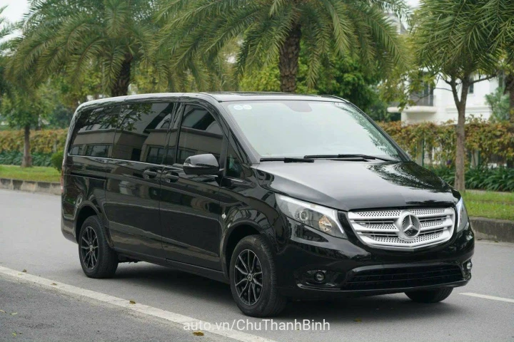 Mercedes-Benz V-Class 2015