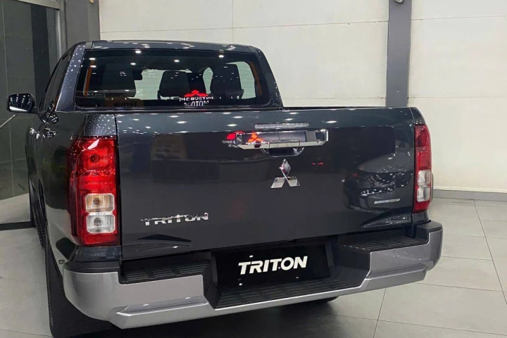 Mitsubishi Triton 2024