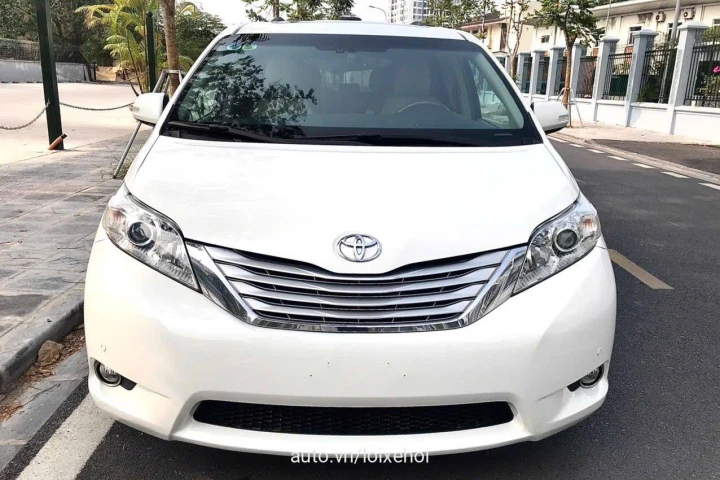 Toyota Sienna 2014