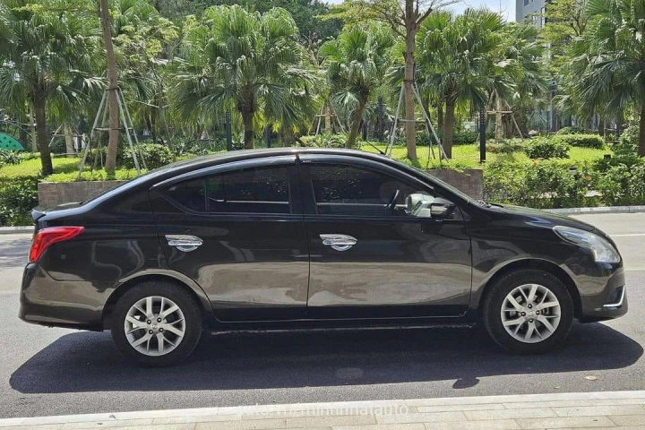 Nissan Sunny 2018