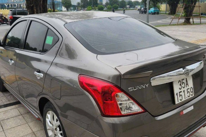 Nissan Sunny 2019