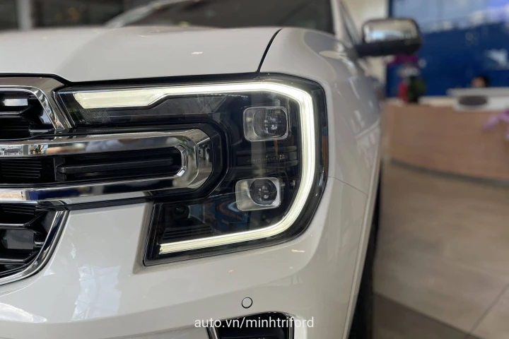 Ford Everest Titanium 2024