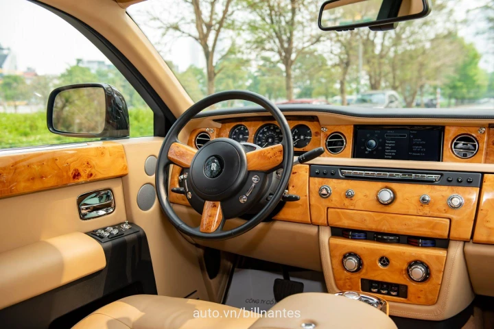 Rolls-Royce Phantom 2012