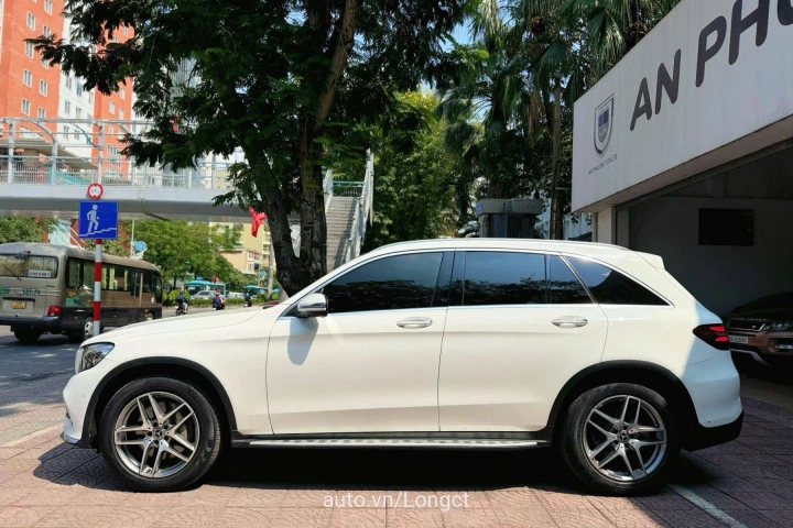 Mercedes-Benz GLC 2016