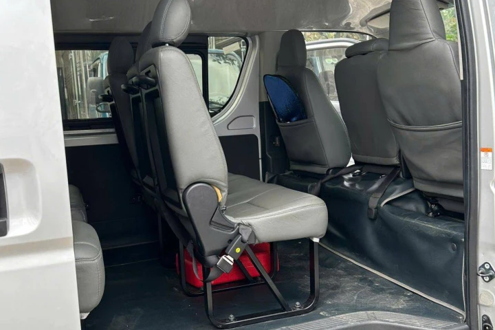 Toyota Hiace 2016