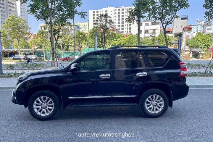 Toyota Land Cruiser Prado 2015