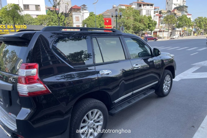 Toyota Land Cruiser Prado 2015