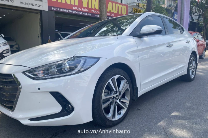 Hyundai Elantra 2018