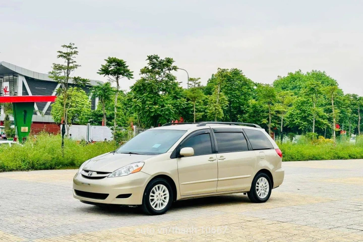 Toyota Sienna 2009